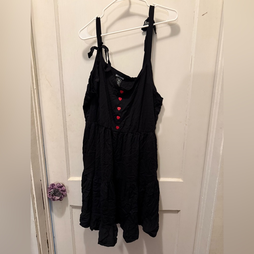 Hot Topic Plus Size Mini Dress with Red Heart Button Accents - Picture 2 of 6